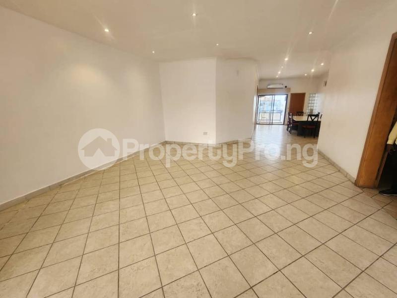 2 bedroom Flat / Apartment for rent Dideolu Estate, ONIRU Victoria Island Lagos