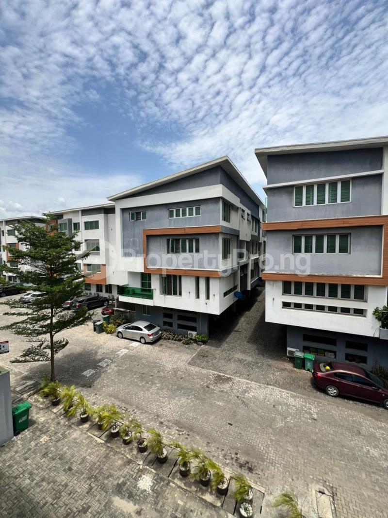 5 bedroom House for rent Ikate Lekki Lagos