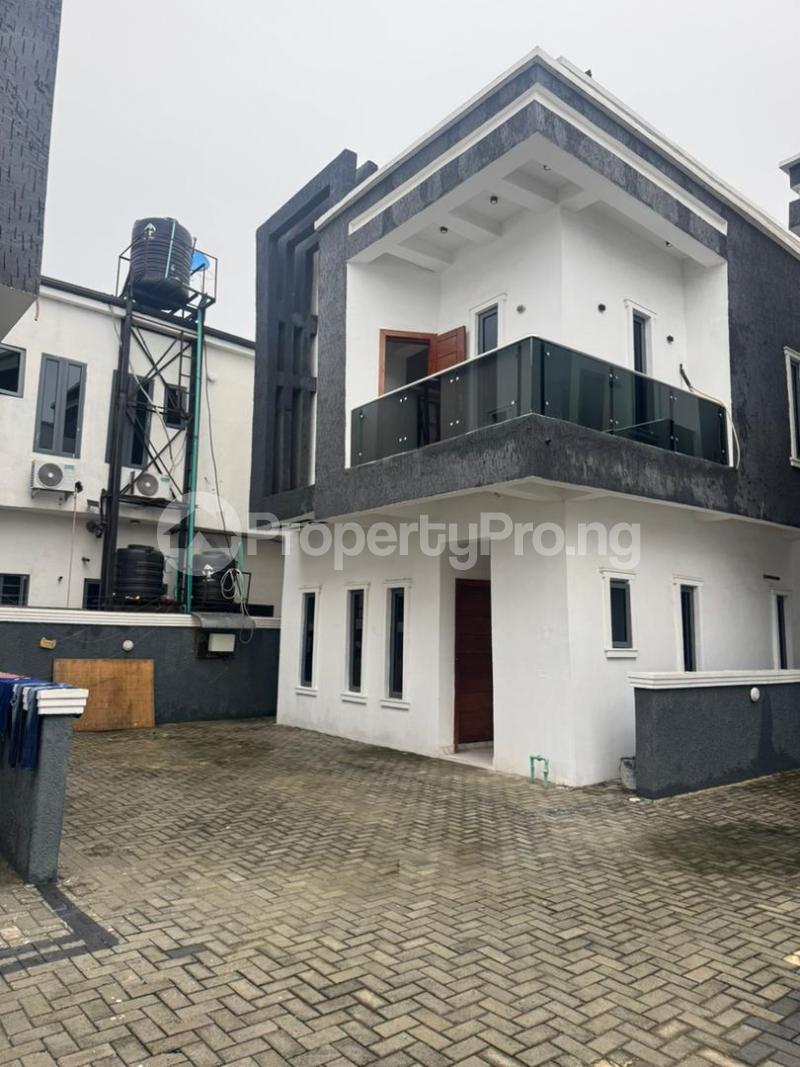 1 bedroom Flat / Apartment for rent Vinjoe Court In Ocean Harbor Estate Orchid Road Lekki Phase 2 Lekki Lagos