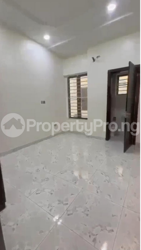 1 bedroom Flat / Apartment for rent Emcel Garden Estate Orchid Lekki Lagos