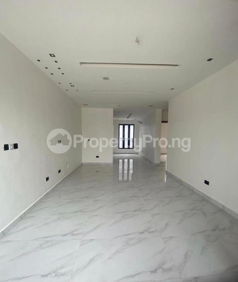 2 bedroom Flat / Apartment for rent Ologolo Lekki Lagos