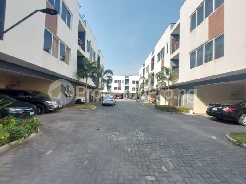 3 bedroom House for rent Osapa london Lekki Lagos