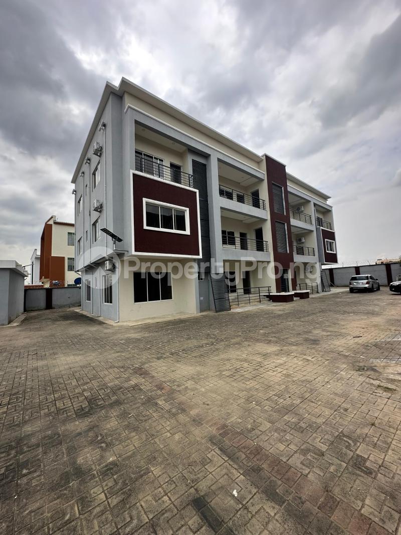 3 bedroom Flat / Apartment for rent Jahi Gilmore Jahi Abuja