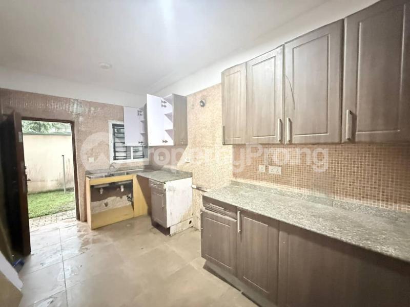 3 bedroom House for rent Willow Green Estate Osapa london Lekki Lagos
