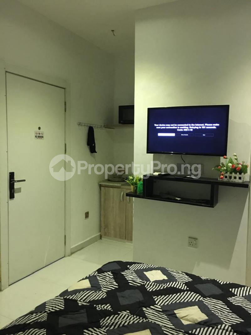Flat / Apartment for rent Lekki Phase 1 Lekki Lagos