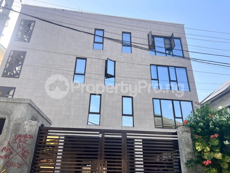2 bedroom Flat / Apartment for sale Alfredo Court 2 Osapa london Lekki Lagos