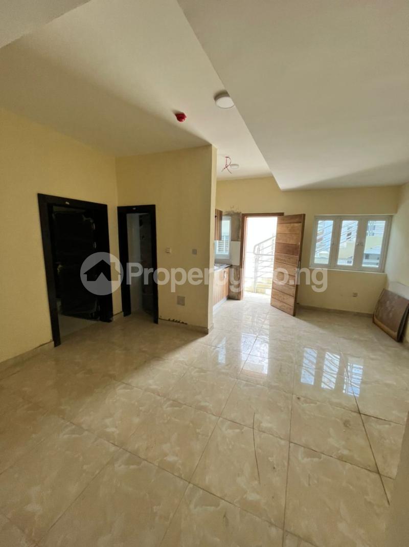 1 bedroom Flat / Apartment for rent Jakande Lekki Lagos