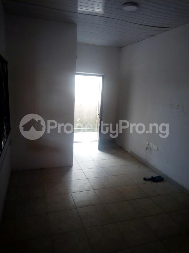 1 bedroom MIni estate for rent Mba Street Adeniran Ogunsanya Surulere Lagos