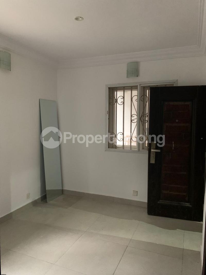 1 bedroom Flat / Apartment for rent Oakland Estate, Off Blenco Supermarket,sangotedo Ajah Lagos State. Sangotedo Ajah Lagos