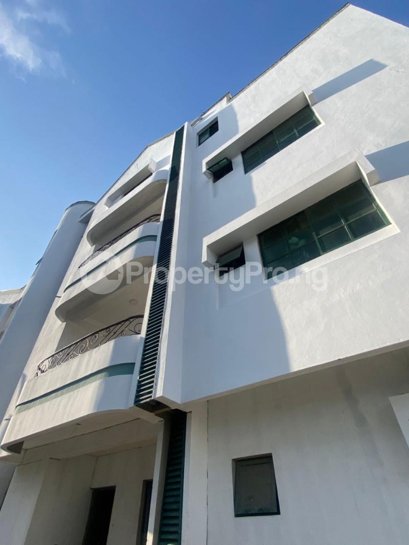 1 bedroom Flat / Apartment for rent Chevy View Estate Chevron Lekki Lagos State. chevron Lekki Lagos