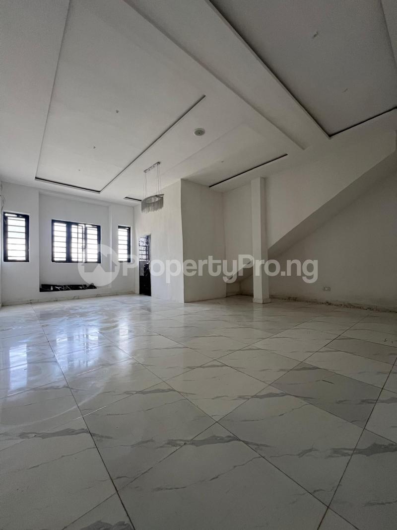 1 bedroom Flat / Apartment for rent Dpkay District Estate orchid Lekki Lagos - 0