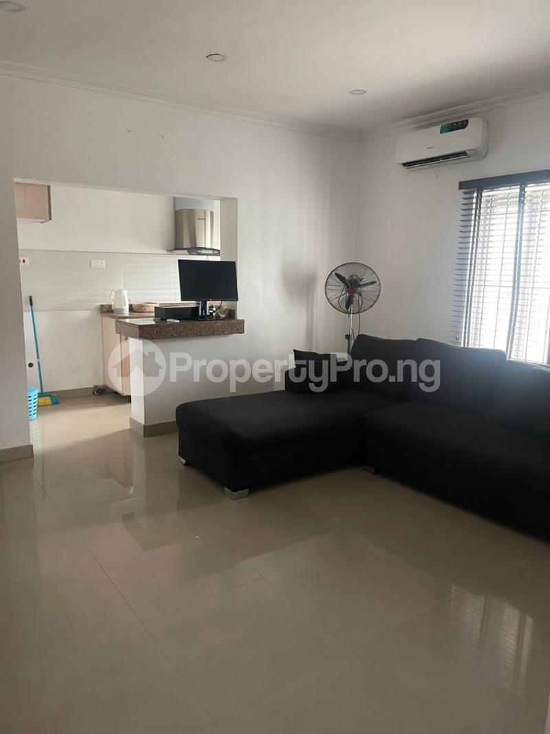 1 bedroom Flat / Apartment for rent Lekki Lagos