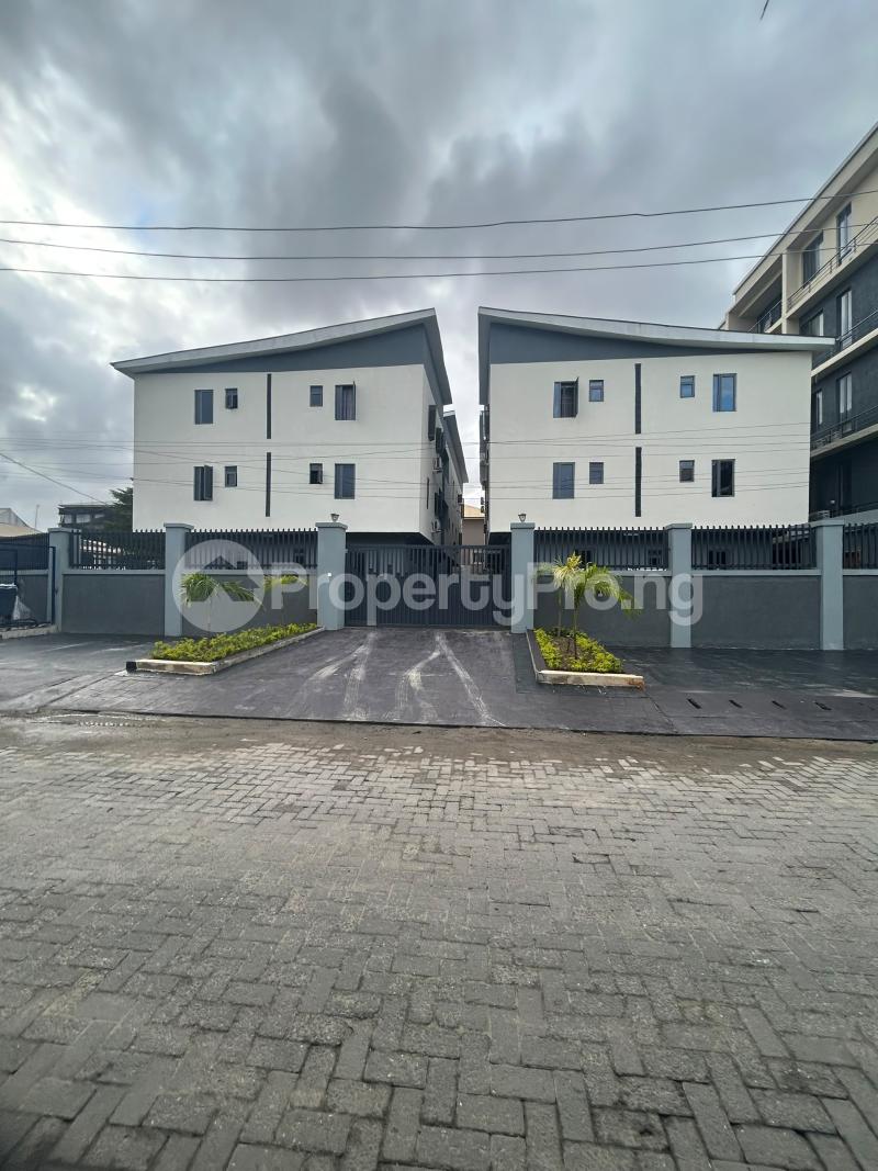 2 bedroom House for rent Lekki Phase 1 Lekki Lagos