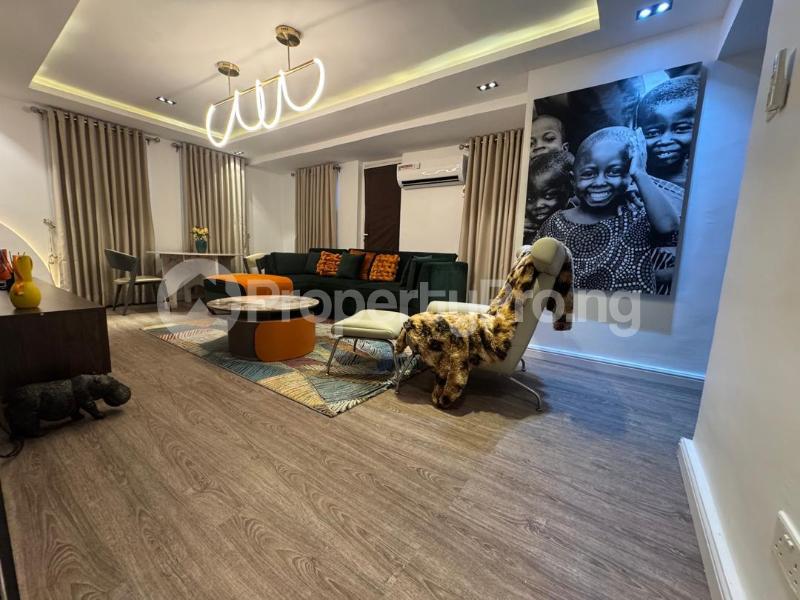 2 bedroom Flat / Apartment for rent Admiralty Road Lekki Lagos