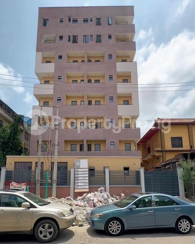 2 bedroom House for sale Victoria Island Lagos