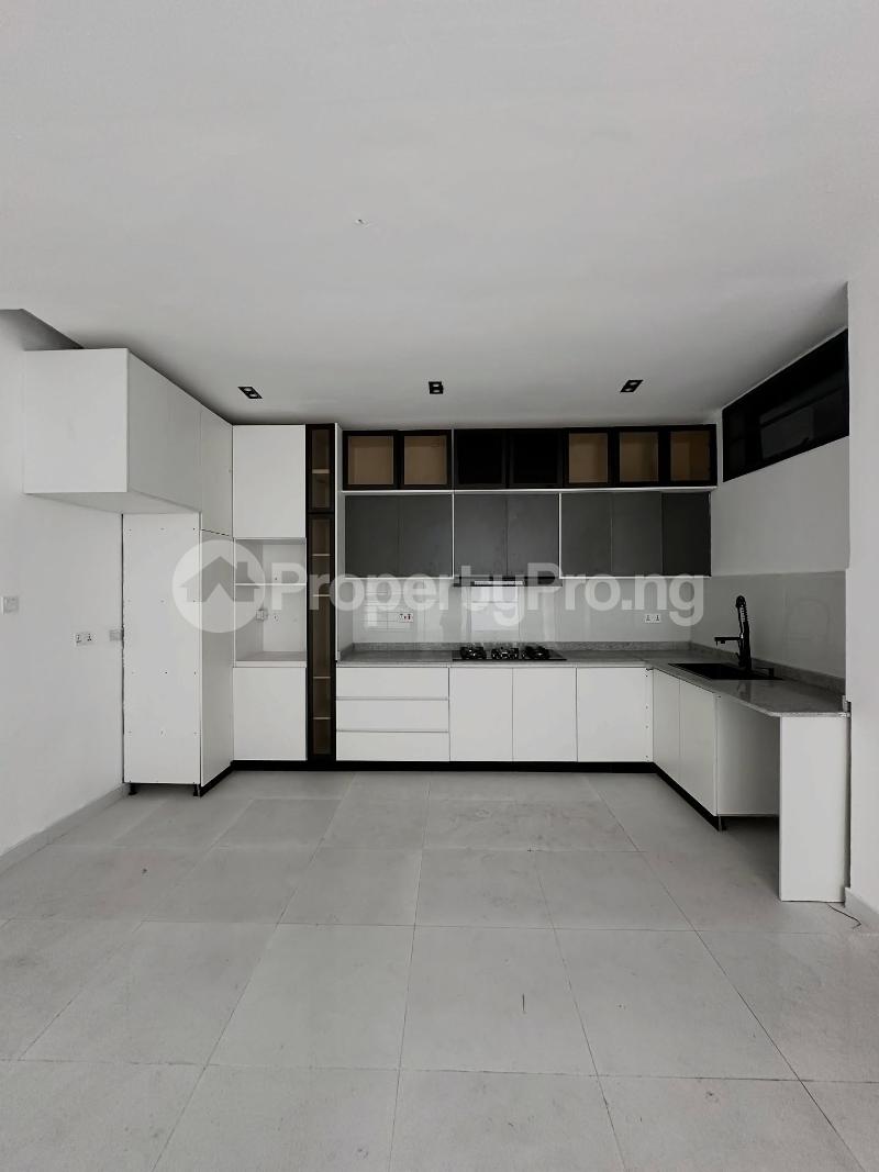 2 bedroom House for sale 2 Bedroom Apartment For Sale Ologolo Lekki Lagos