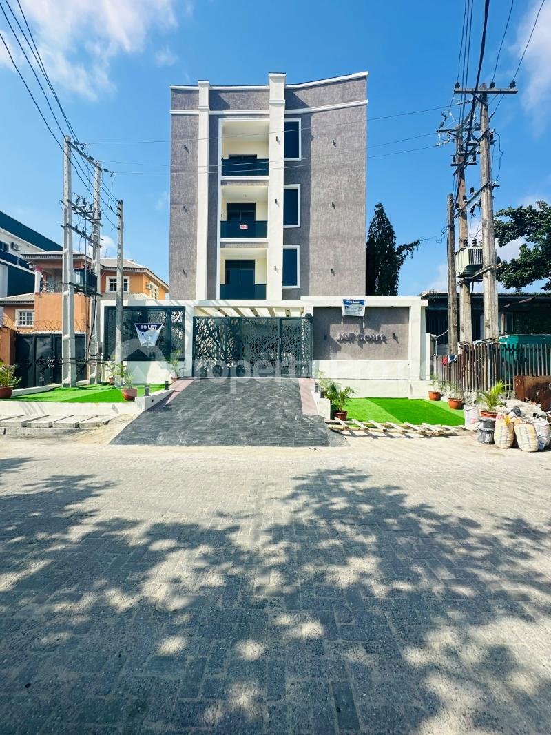 2 bedroom House for rent Lekki Phase 1 Lekki Lagos