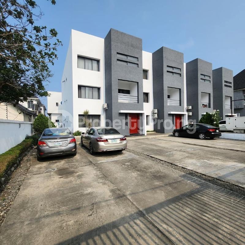 2 bedroom House for rent Osapa london Lekki Lagos