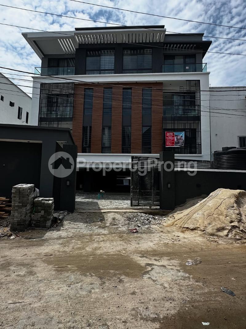 2 bedroom House for rent Ologolo Lekki Lagos