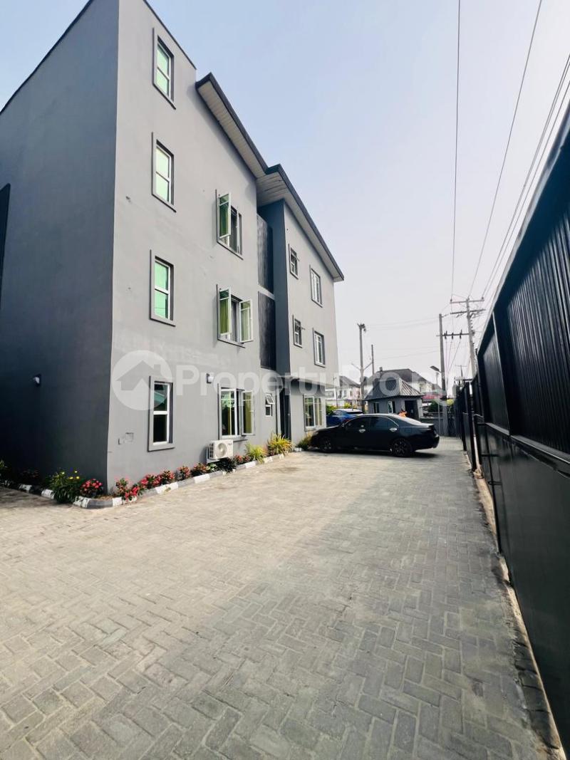 2 bedroom Flat / Apartment for rent Ologolo Lekki Lagos