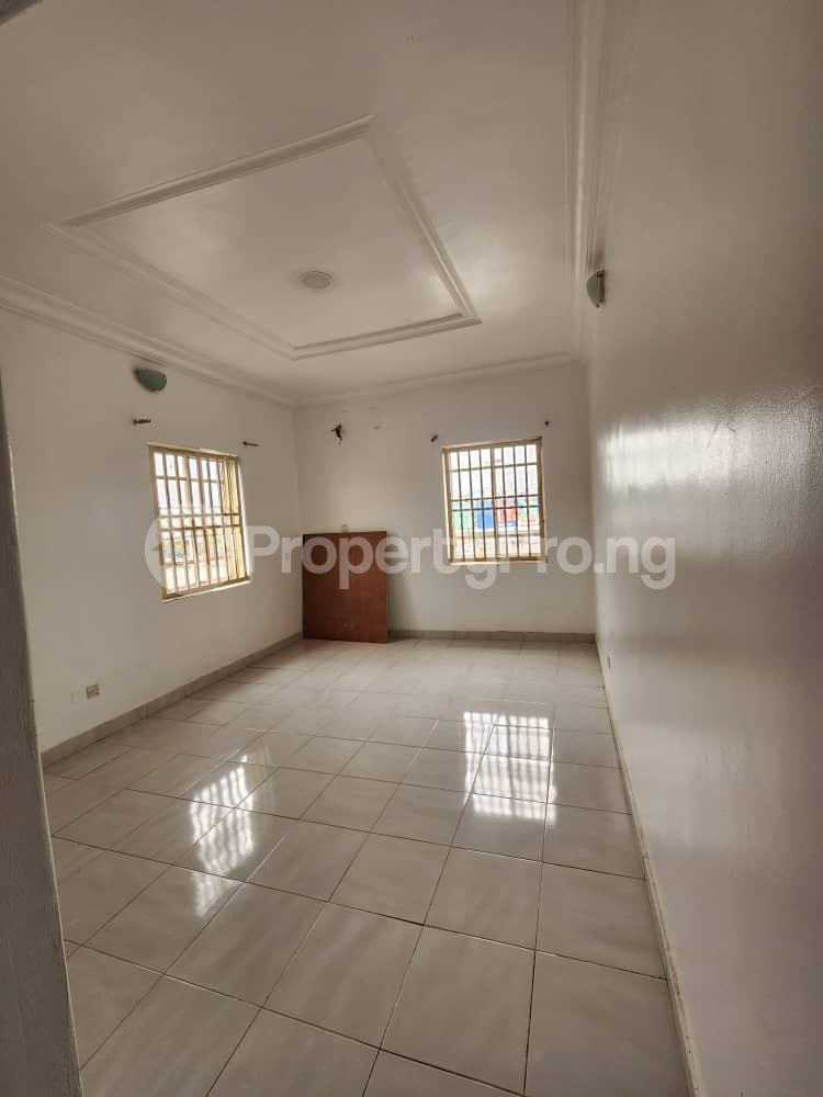 2 bedroom House for rent Lekki Phase 1 Lekki Lagos