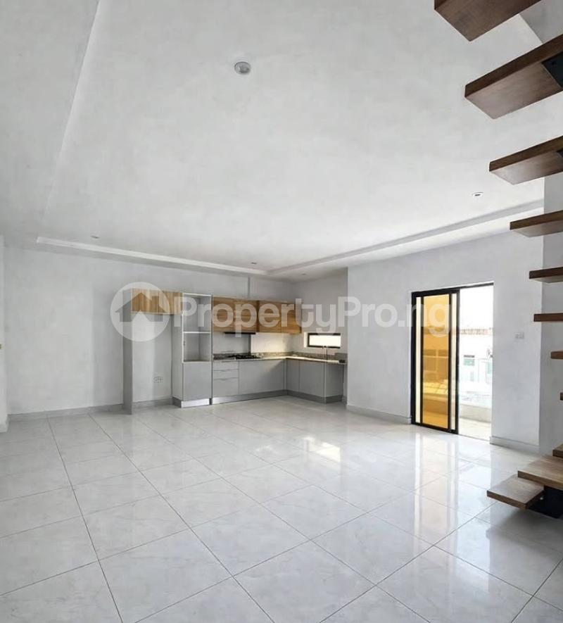 2 bedroom Flat / Apartment for sale Lekki Phase 1 Lekki Lagos