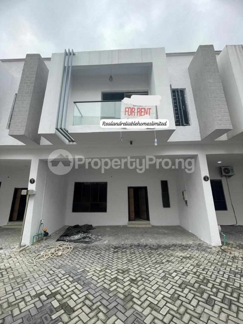 4 bedroom House for rent Gated Estate,orchid Lekki Lagos Orchid Lekki Lagos