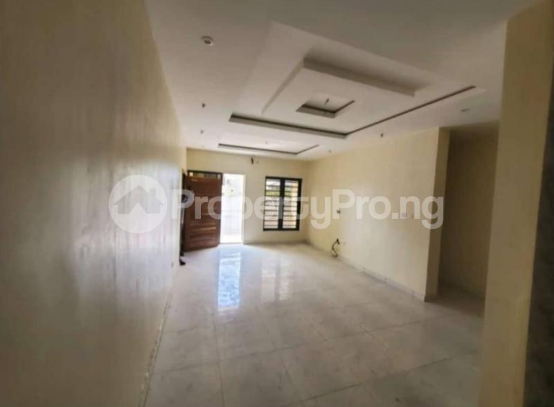 2 bedroom House for rent Ikate Lekki Lagos