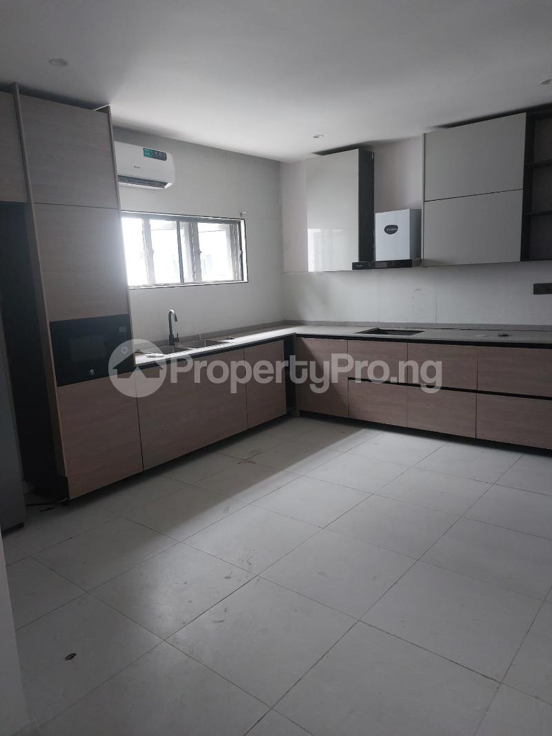 2 bedroom House for sale Lekki Lagos