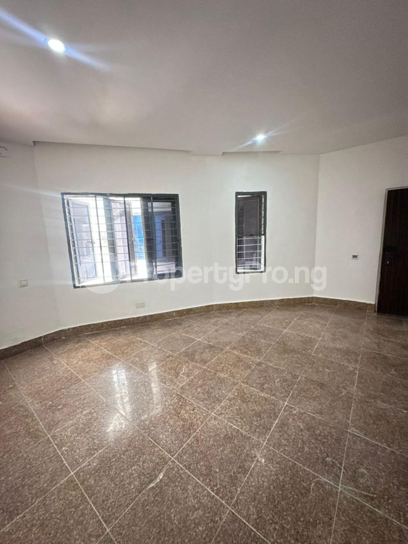 2 bedroom House for rent Lekki Phase 1 Right Lekki Lekki Phase 1 Lekki Lagos