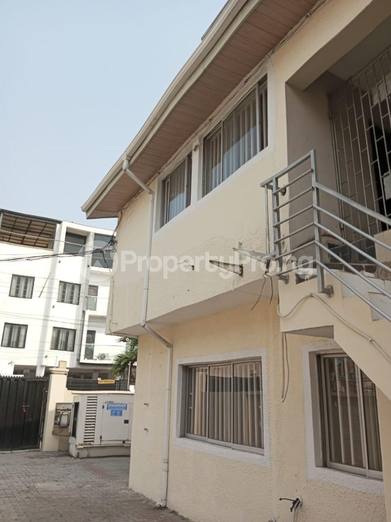 Flat / Apartment for rent Osapa london Lekki Lagos