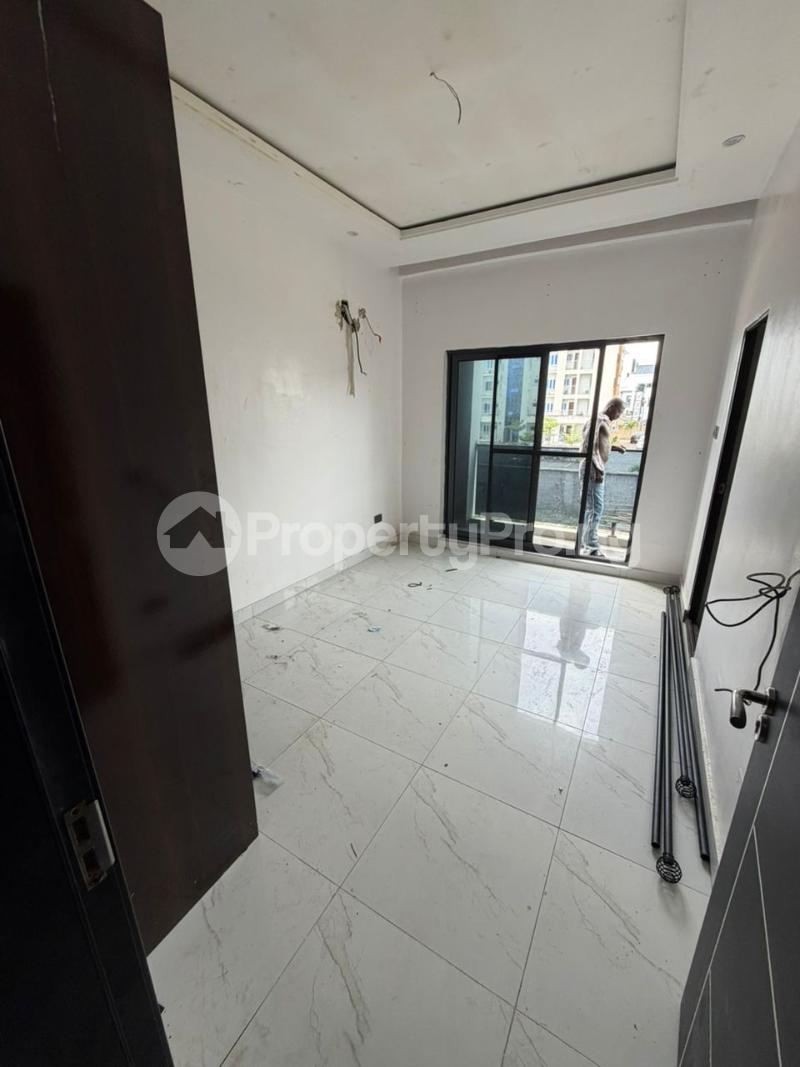 2 bedroom House for rent Ologolo Lekki Lagos