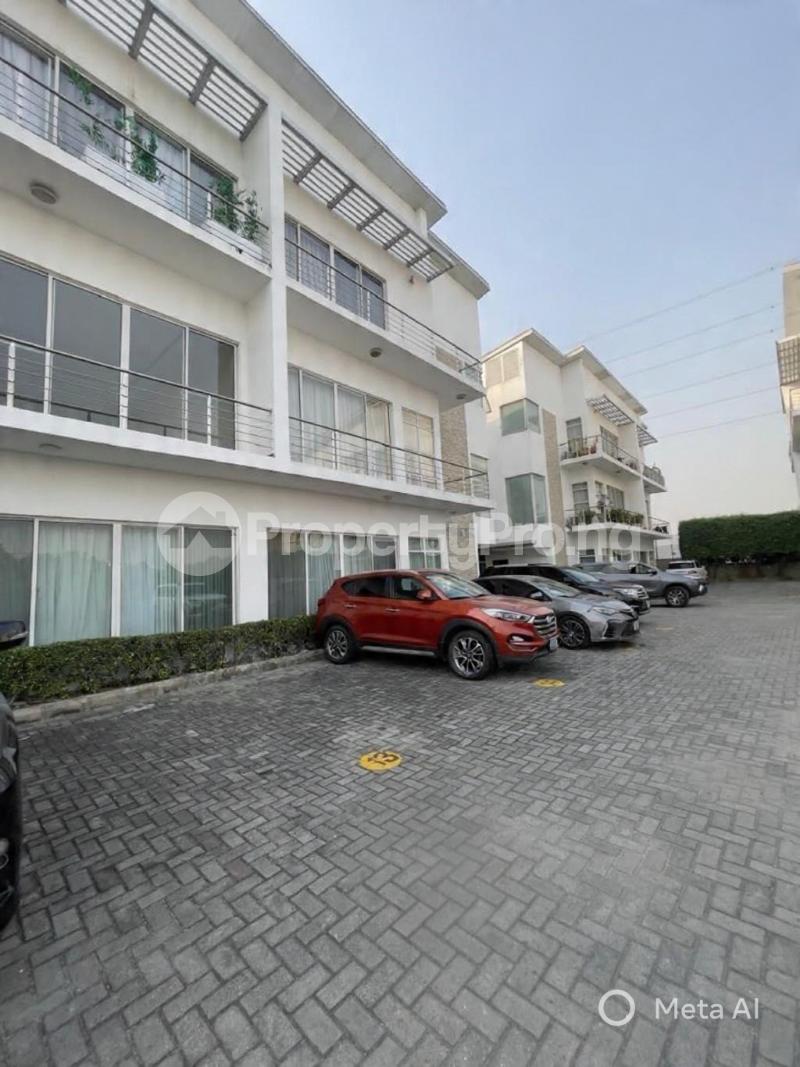 3 bedroom House for sale Ikoyi Lagos