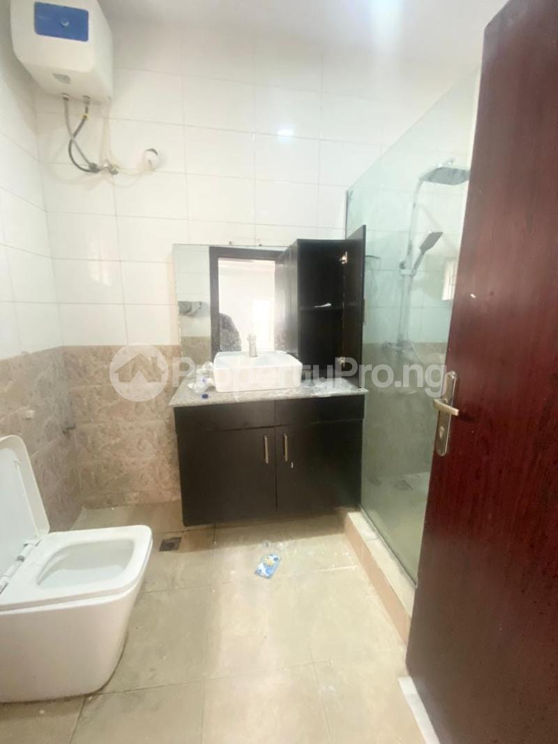 3 bedroom Flat / Apartment for rent ONIRU Victoria Island Lagos