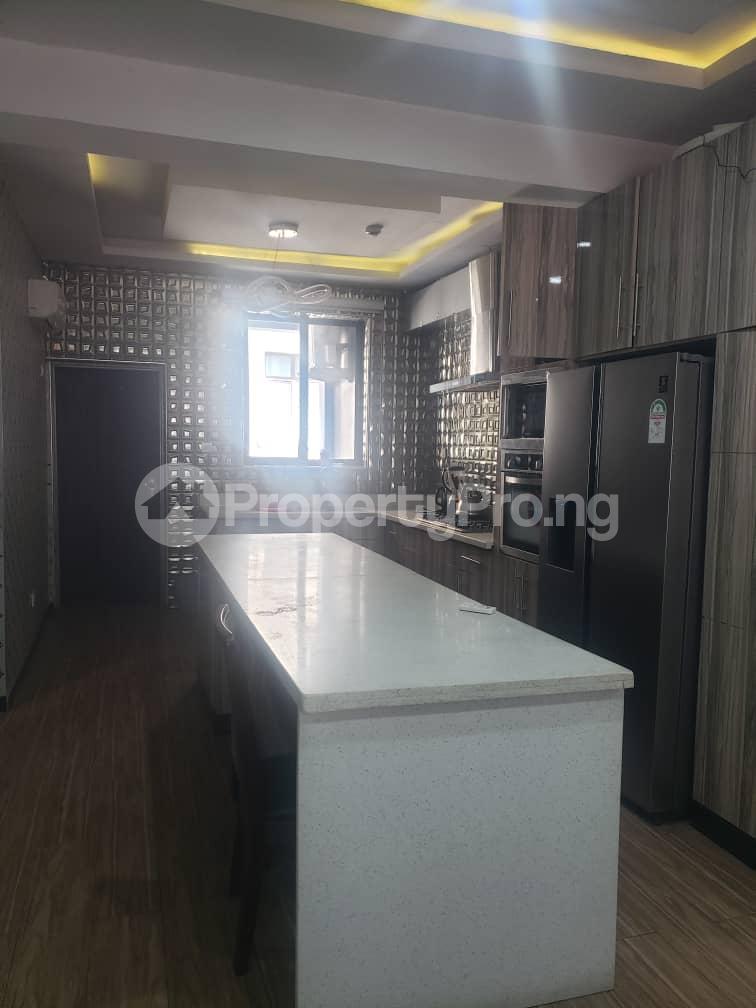 3 bedroom Flat / Apartment for rent ONIRU Victoria Island Lagos