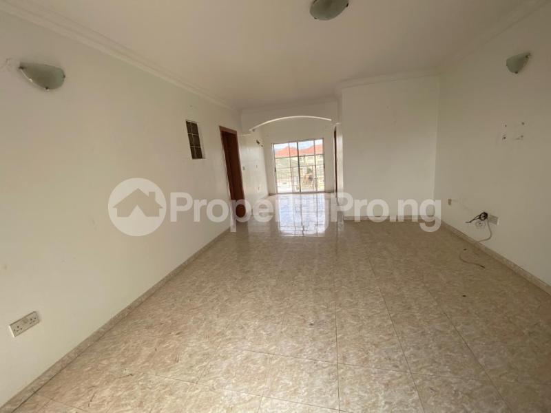 3 bedroom Flat / Apartment for rent ONIRU Victoria Island Lagos