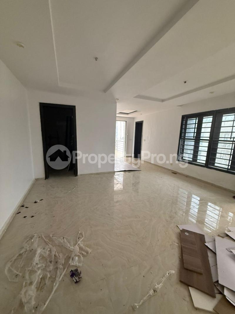 3 bedroom Flat / Apartment for rent Platinum Way Osapa london Lekki Lagos