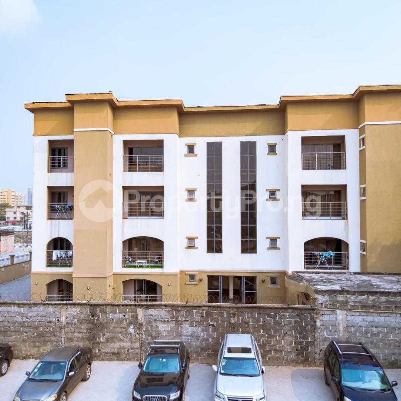 3 bedroom House for rent ONIRU Victoria Island Lagos