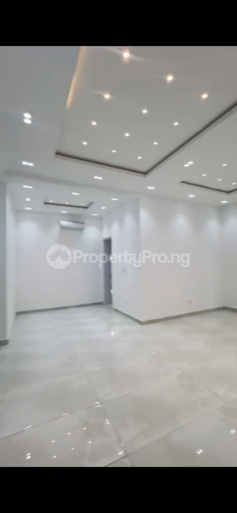 3 bedroom Flat / Apartment for rent In An Access Code Estate Lekki Phase 1 Lekki Lagos