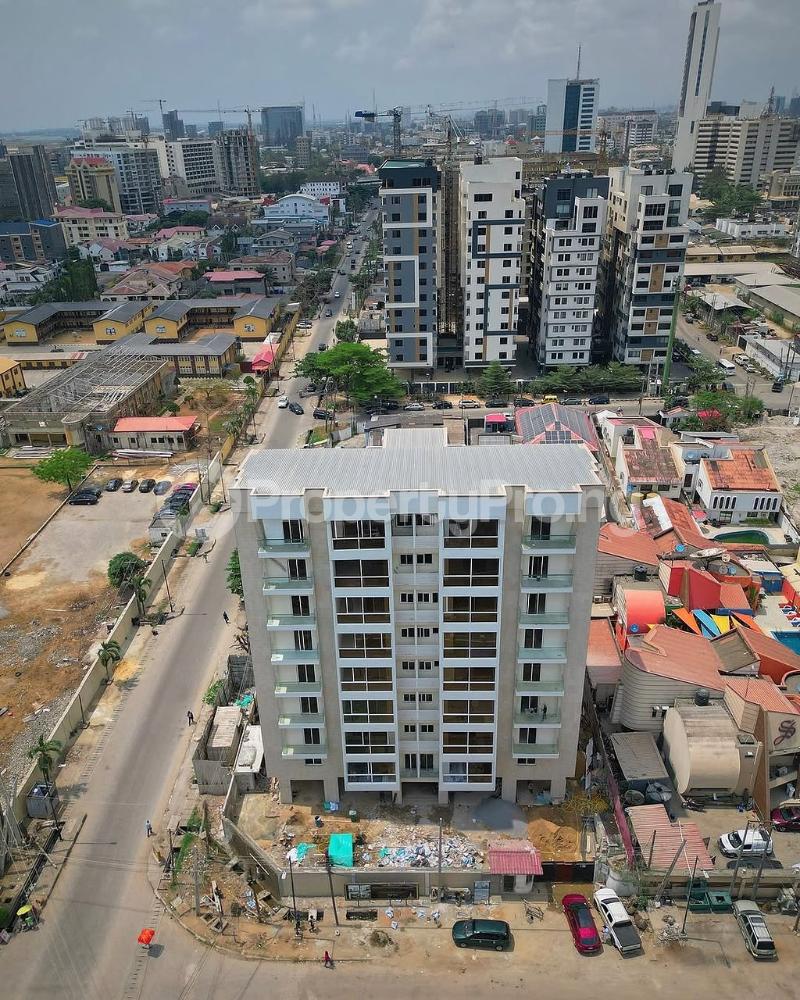 3 bedroom House for sale Victoria Island Lagos