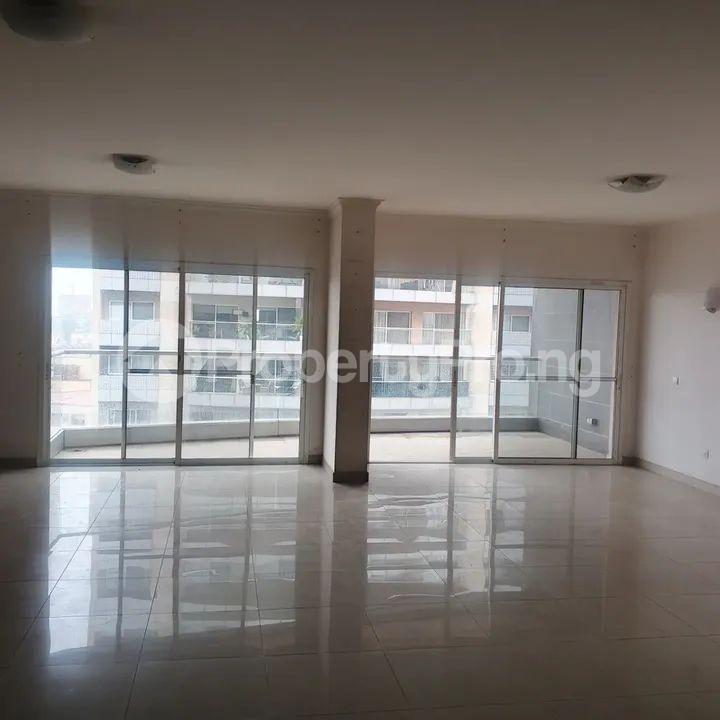 Flat / Apartment for rent Gerard road Ikoyi Lagos