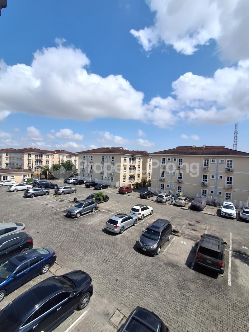 3 bedroom Flat / Apartment for sale Milverton Estate Osapa london Lekki Lagos