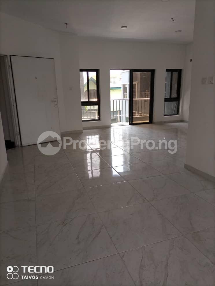 3 bedroom Flat / Apartment for rent Lekki Lagos
