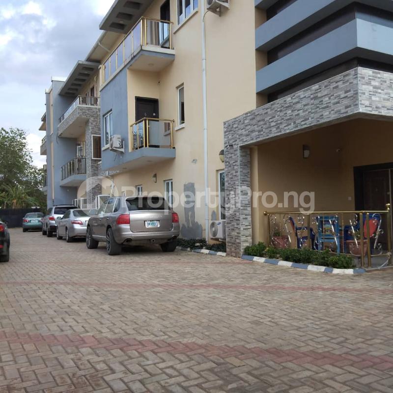 3 bedroom Flat / Apartment for rent Katampe Main Abuja