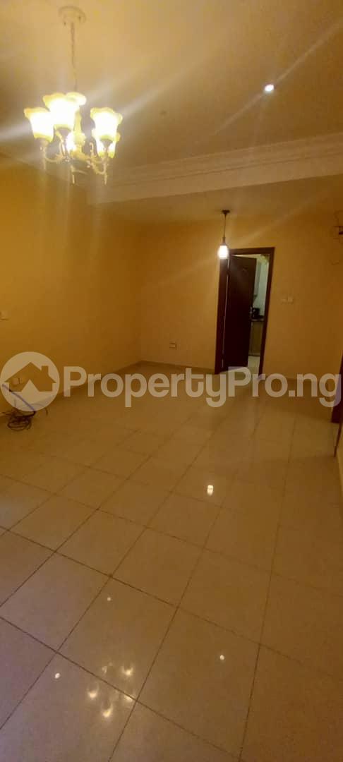 3 bedroom Flat / Apartment for rent ONIRU Victoria Island Lagos