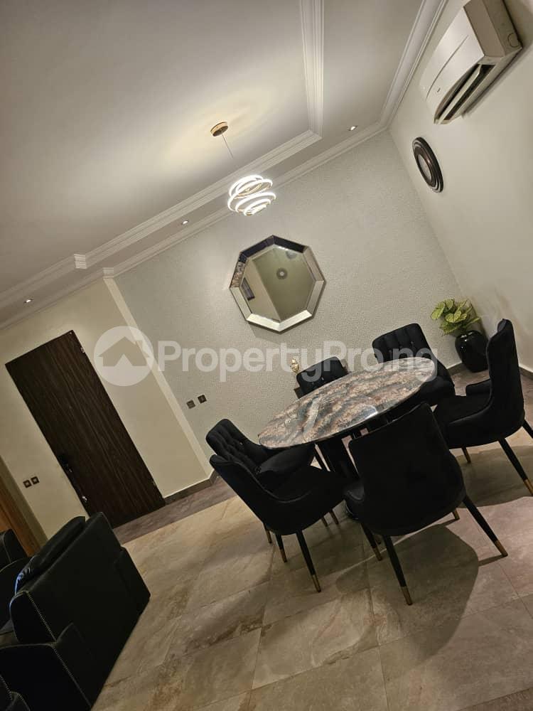 3 bedroom Flat / Apartment for rent  ONIRU Victoria Island Lagos