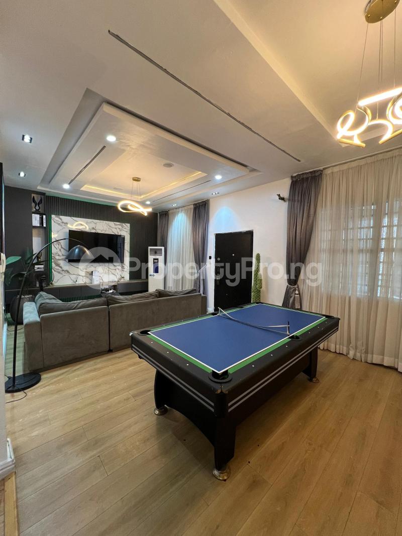 3 bedroom Flat / Apartment for rent Meadow Hall Way, Ikate Lekki Lagos