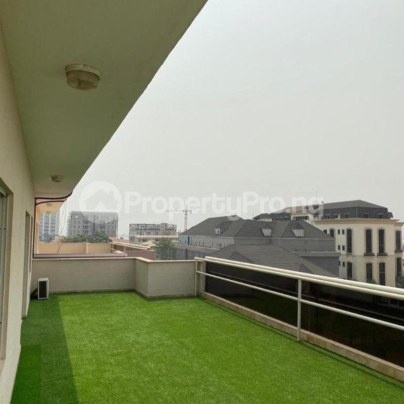 3 Bedroom House in ONIRU Victoria Island Lagos House for rent in
