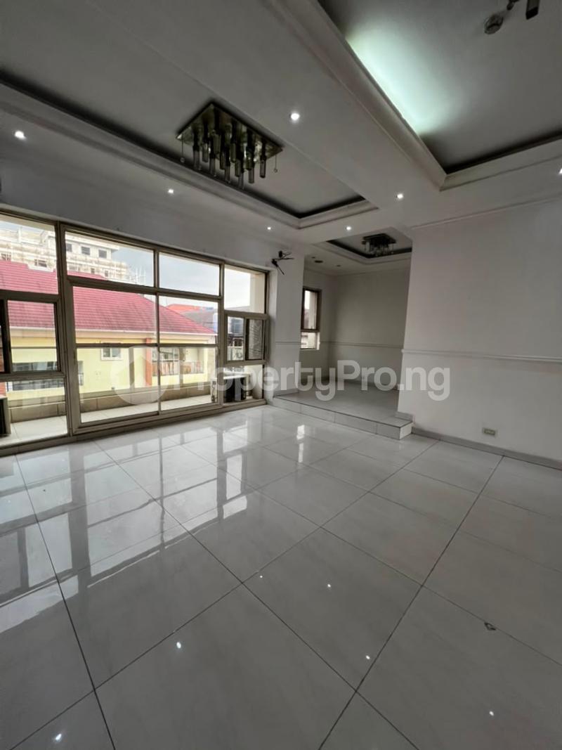 3 bedroom Flat / Apartment for rent Parkview Estate Ikoyi Lagos