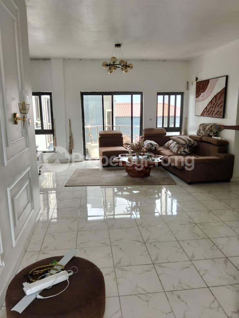 3 bedroom Flat / Apartment for rent Off Hakeem Dickson Lekki Phase 1 Lekki Lagos - 2